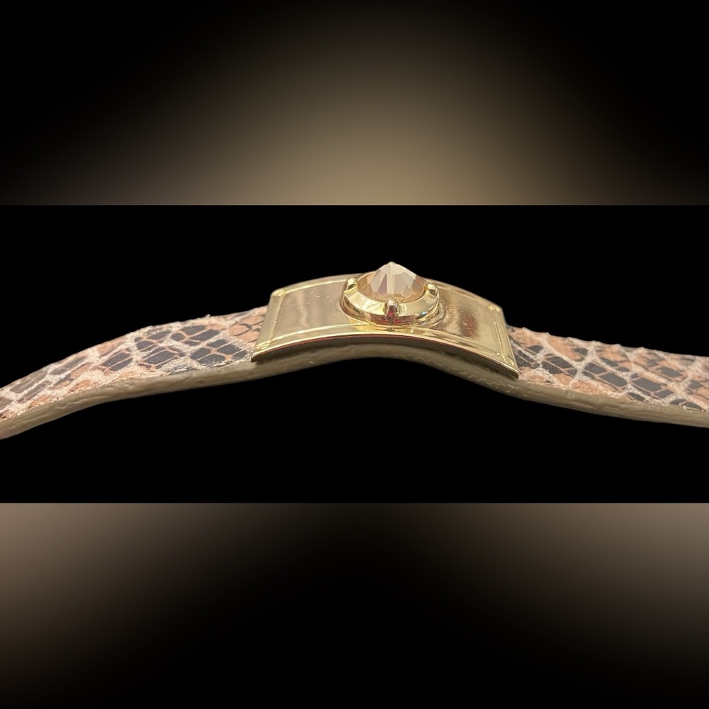 Cuff Bracelet - Picture 8 of 10